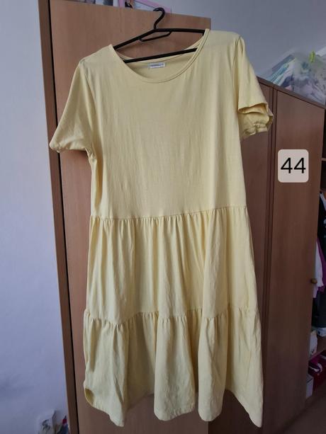 Žlté šaty, gate,44