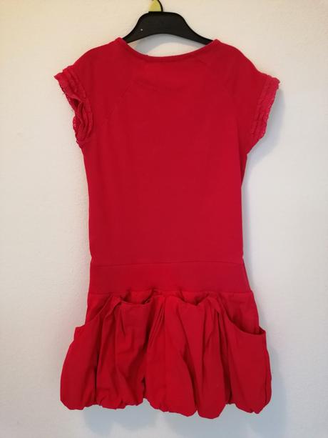 Červené šaty pre 8 až 9r, benetton,140