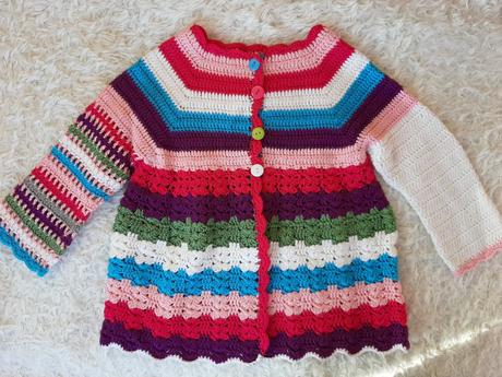 Handmade nádherný svetrík 92, 92