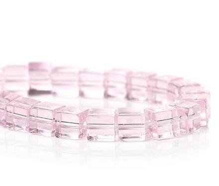 Korálky sklenené kocky 4x4 - svetlo ružové, 