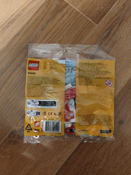 Lego creator 30669 - lietadlo - iconic red plane, 