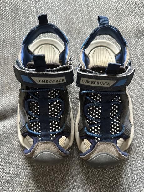 Chlapčenské sandale, 29