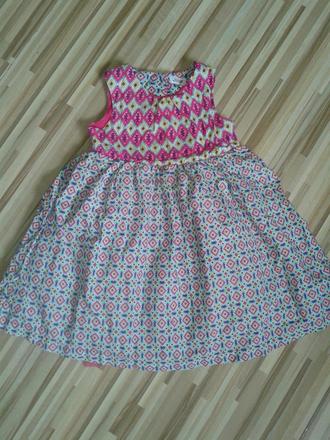 Šaty, bows & arrows,92