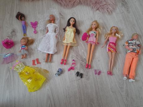 Barbie bábiky,