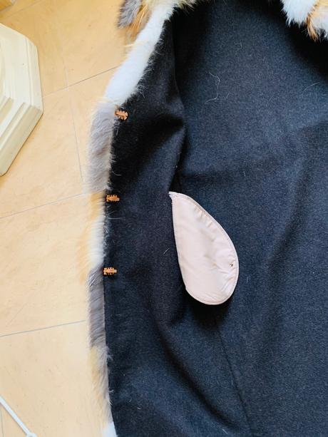 Kabat z pravej alpaky, m