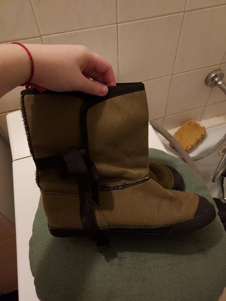 Khaki čižmy, 40