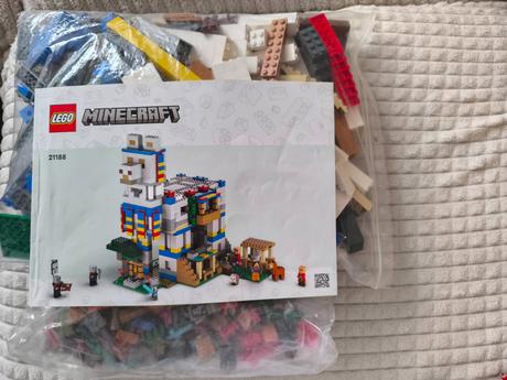 Lego 21188 minecraft lama,