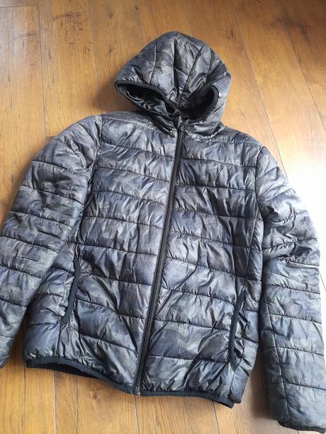 Bunda, primark,152