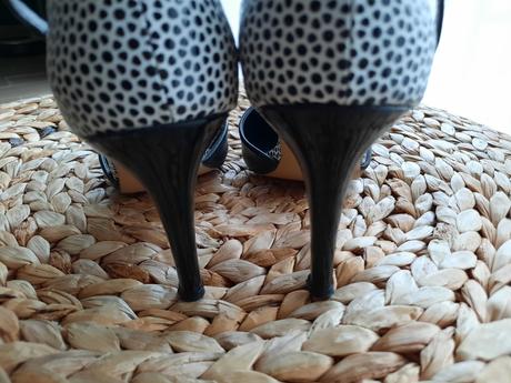 Čiernobiele lodicky jenny fairy 39, 39