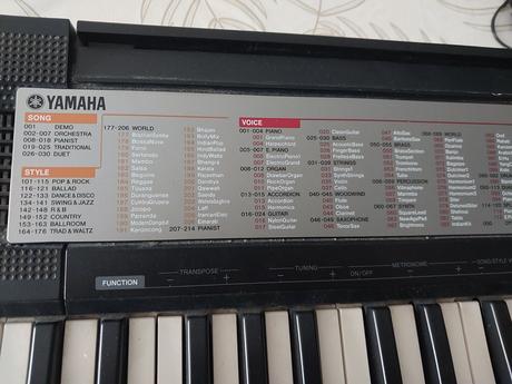 Yamaha psr f50 klavesy,