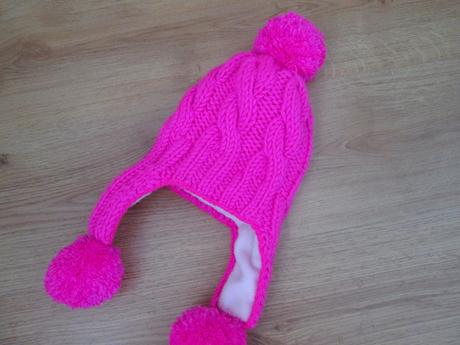 Ručne robená čiapočka-zmenšená, 92