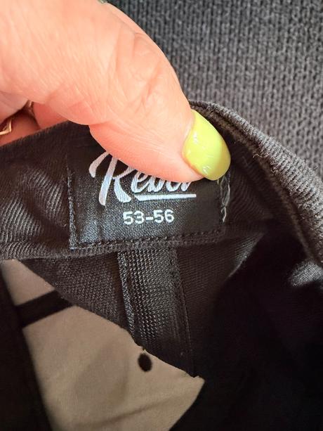 Šiltovky, rebel kids,56