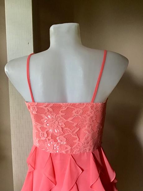 Krasne korzetové šaty/t, s