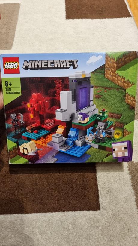 Lego minecraft 21172 zničený portál,