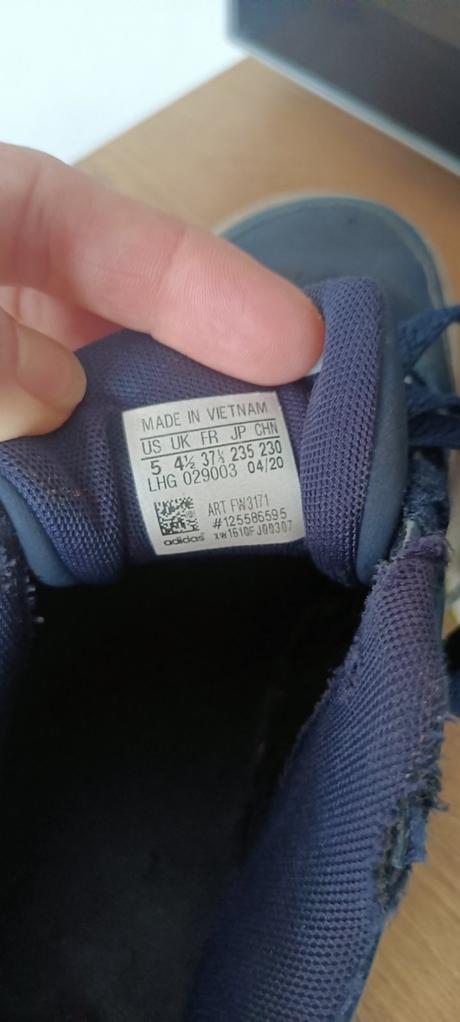 Botasky č. 37, adidas,37