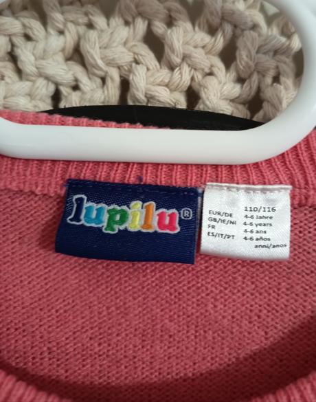 Svetrík so sobíkom, 110