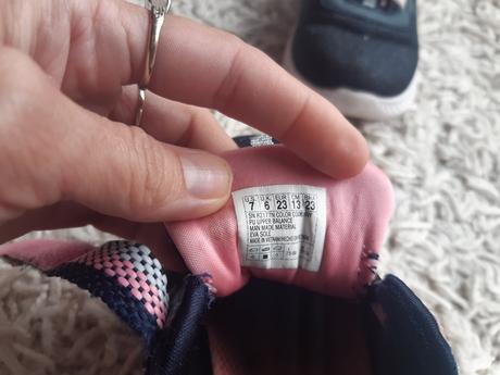 Tenisky, skechers,23