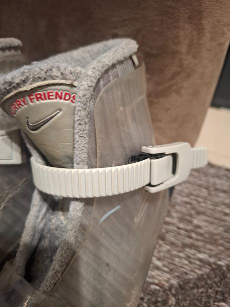 Nastaviteľné korčule nike, 28