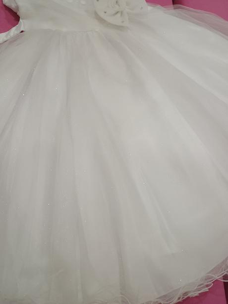 Šaty na 1.sv.prijímanie, 146