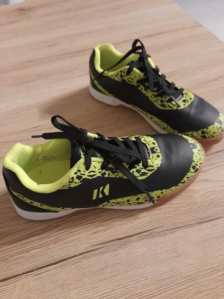 Chlapčenské tenisky -halovky, 35