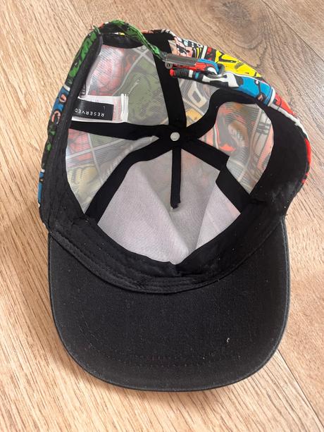 Šiltovka marvel, reserved,134