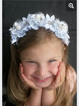 Čelenka na svadbu a na prvé sväté prijímanie, 