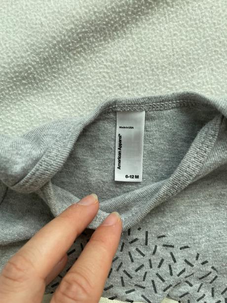 Svietiace body lemur, 74