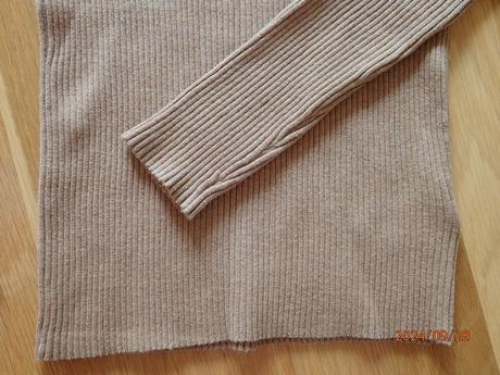 Béžový rolák next, next,134