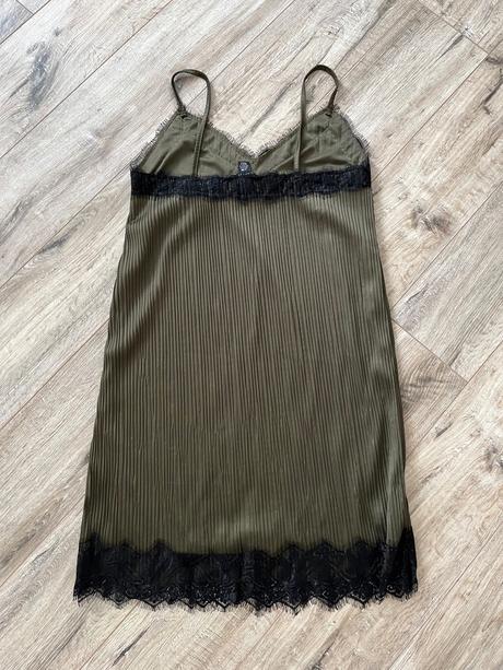 Zelene saty, new yorker,m