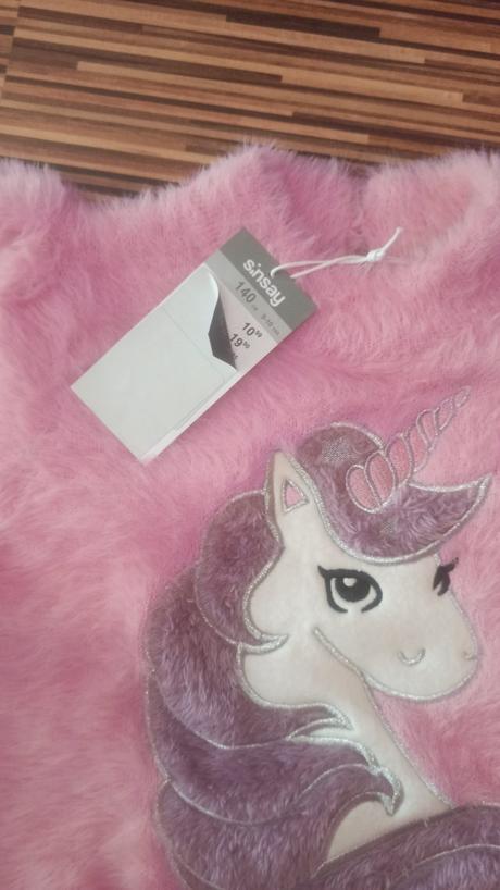 Chlpaty svetrik jednorozec 140, sinsay,140