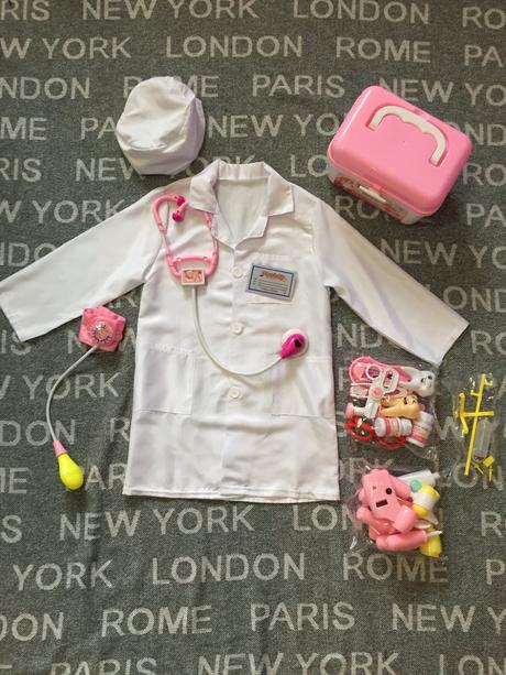 Kostym doktorka  2-4 roky, 