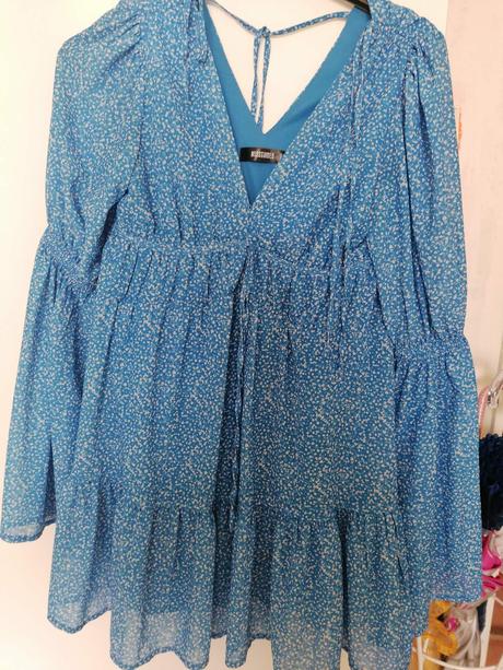 Volánová blúzka, 34