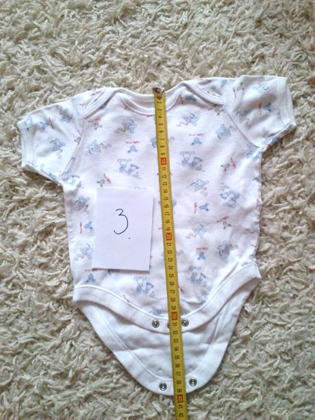 Body s krátkym rukávom, 56