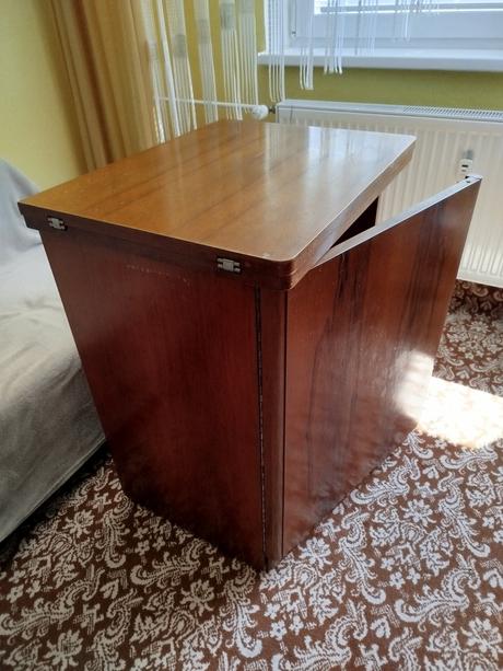 Šijací stroj minerva,