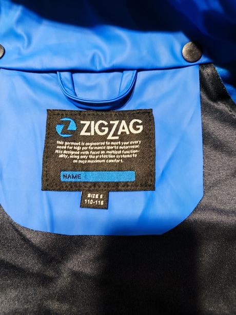 Bunda do dažďa, 110