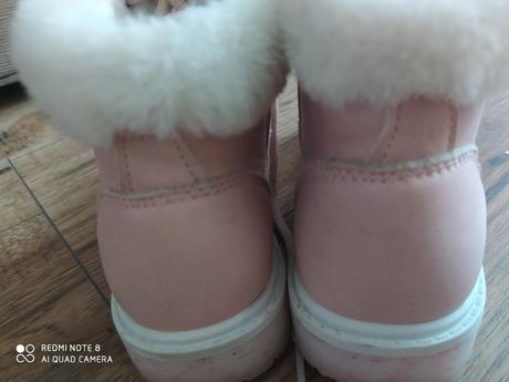 Reserved workery, reserved,28