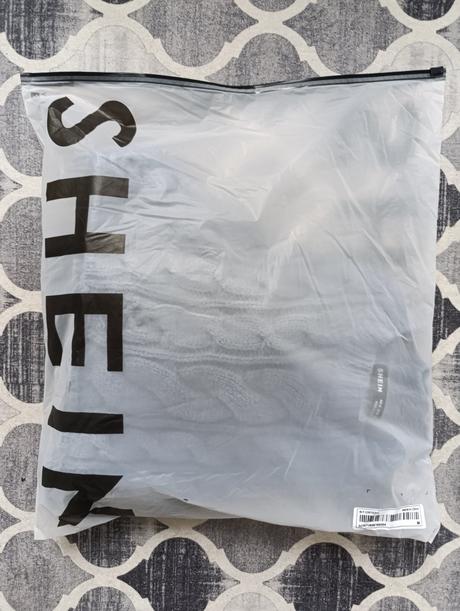 Sveter shein, m