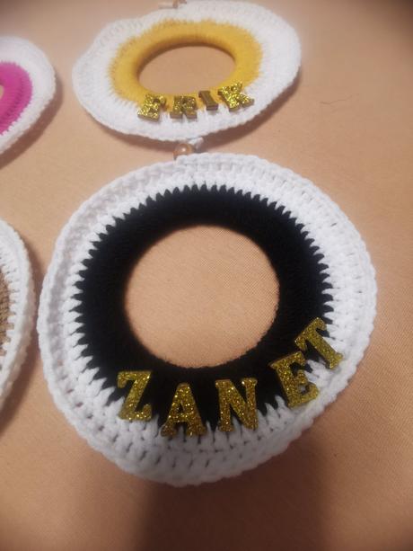 Háčkované vianočné kruhy,