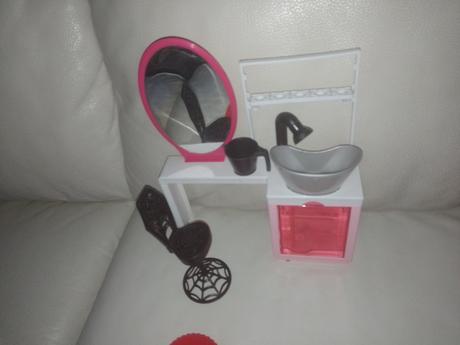 Barbie kadernícky salón,