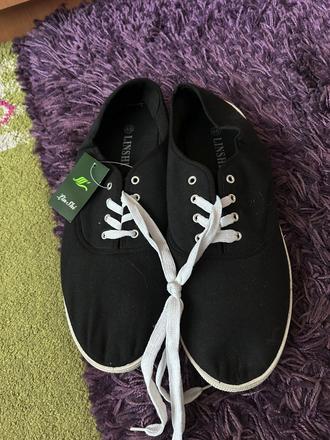 Plátené tenisky č. 45, 45