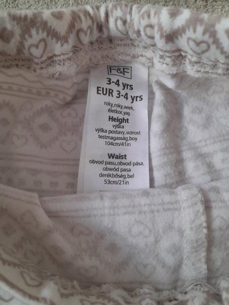 Predám legínky, 104