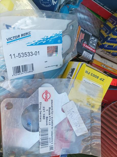 Náhradné diely do aut, 