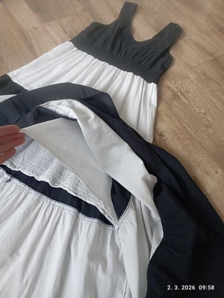 Maxi šaty (už s poštovným), s