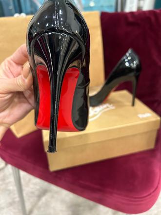 Louboutin, 36