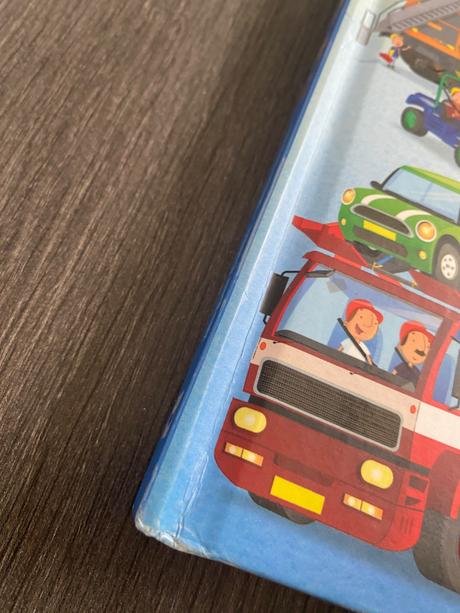 Velká kniha o velkých nákladných autách, 