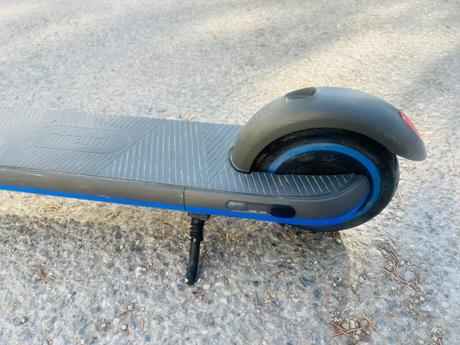 Elektrická kolobežka ninebot ekickscooter e10, 