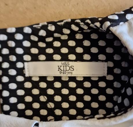 Elegantné šaty, marks & spencer,140