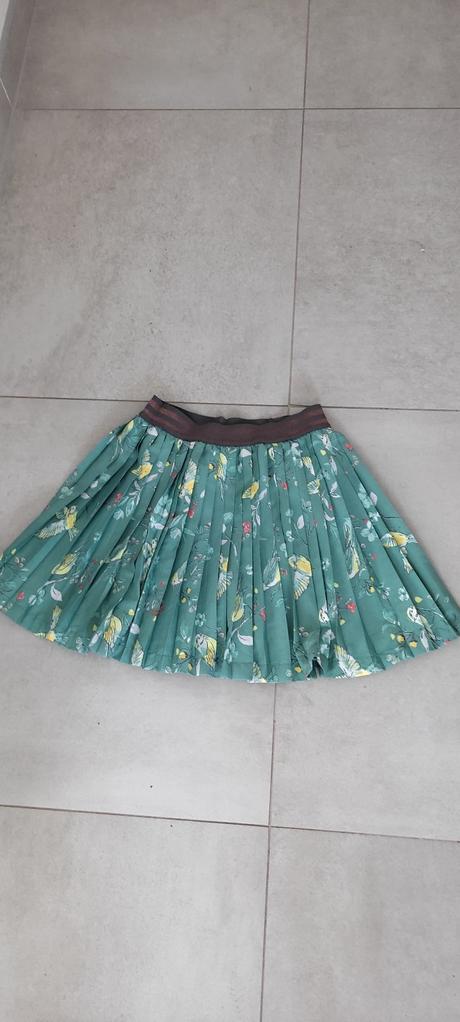 Dievčenská sukňa, marks & spencer,146