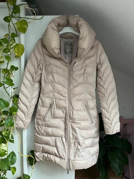 Zimna bunda guess/ béžová dlhá bunda/ zimná bunda, guess,s