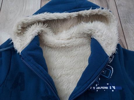 Mikina s kožušinkou, 122